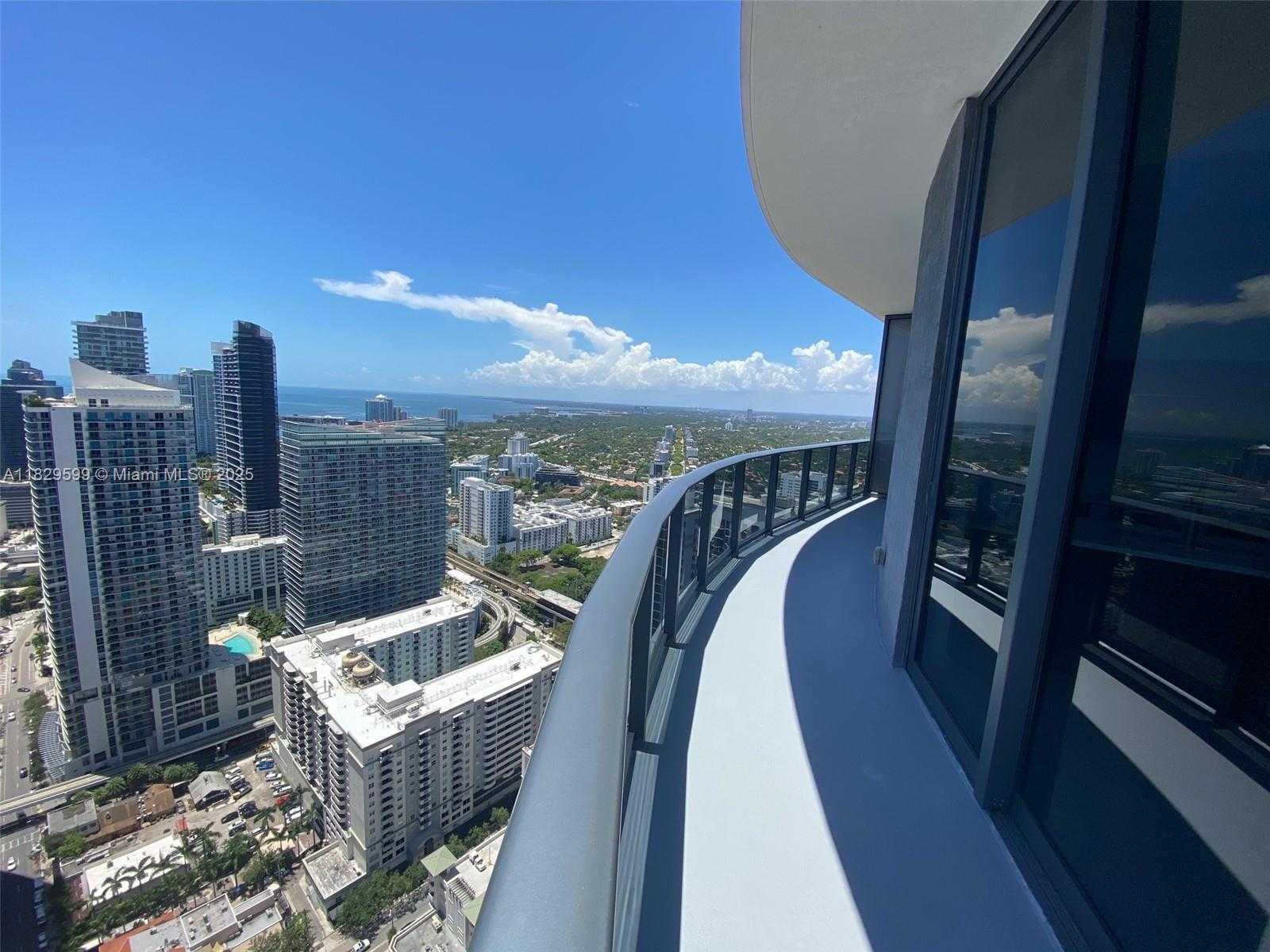 Small Image of 45 SOUTH WEST 9TH ST #4503, Miami Number 16