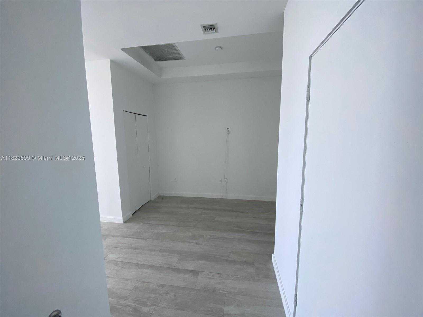 Small Image of 45 SOUTH WEST 9TH ST #4503, Miami Number 2