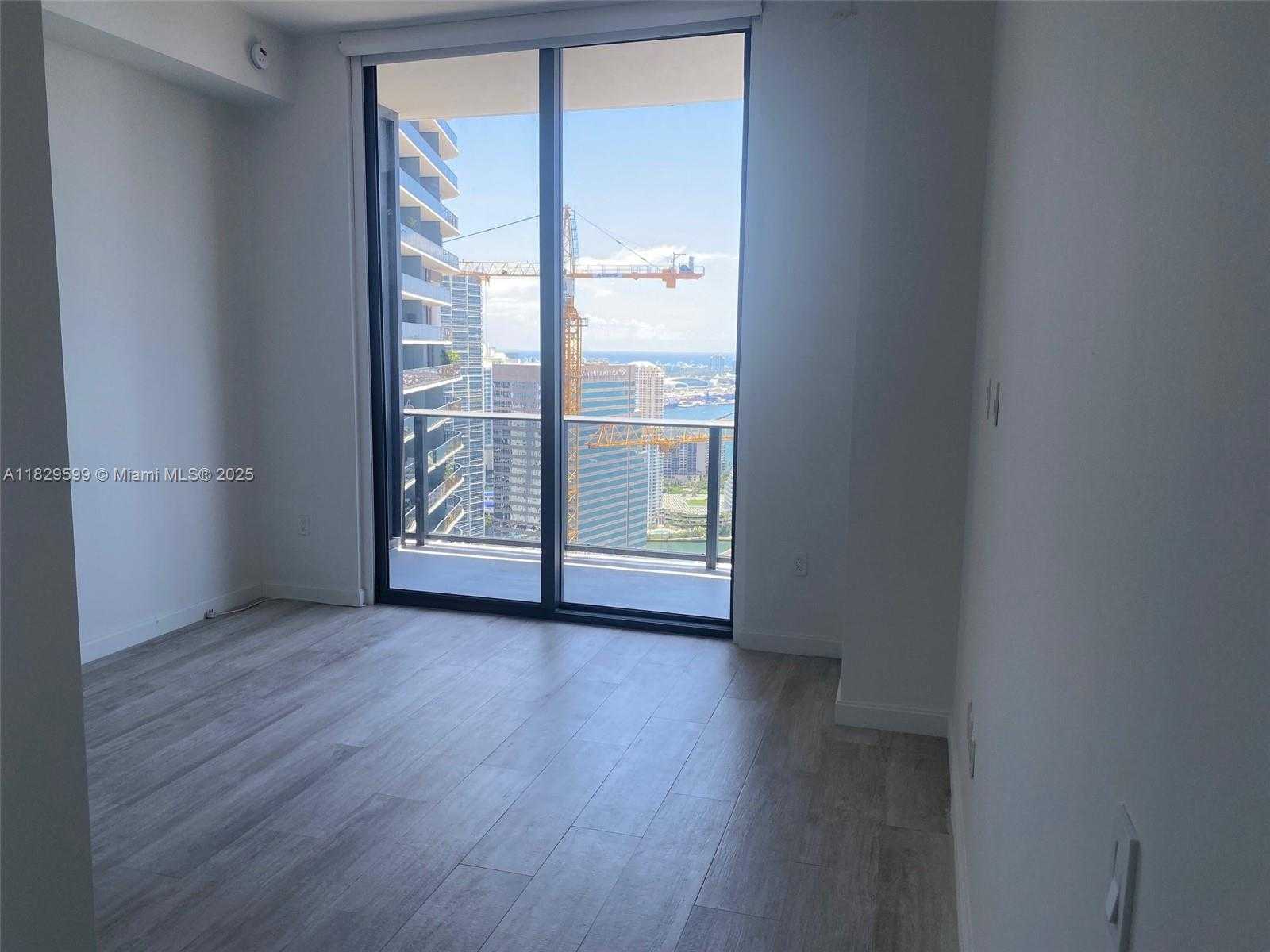Small Image of 45 SOUTH WEST 9TH ST #4503, Miami Number 5