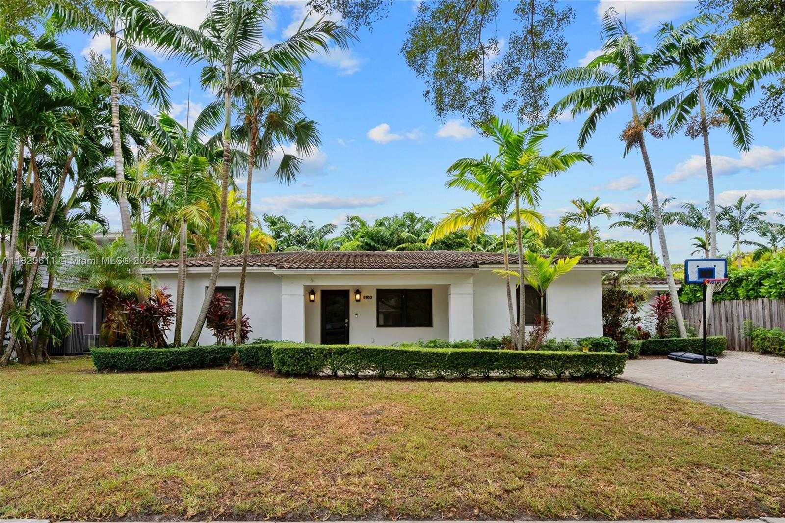 Small Image of 8100 SOUTH WEST 62ND CT, South Miami Number 26