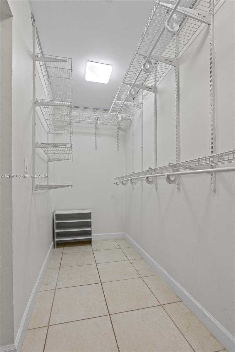 Small Image of 8100 SOUTH WEST 62ND CT, South Miami Number 9
