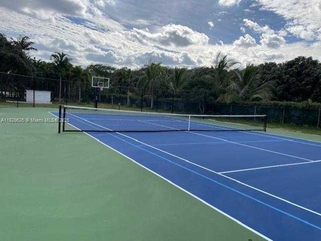 Small Image of 14875 SOUTH WEST 212TH ST, Miami Number 26