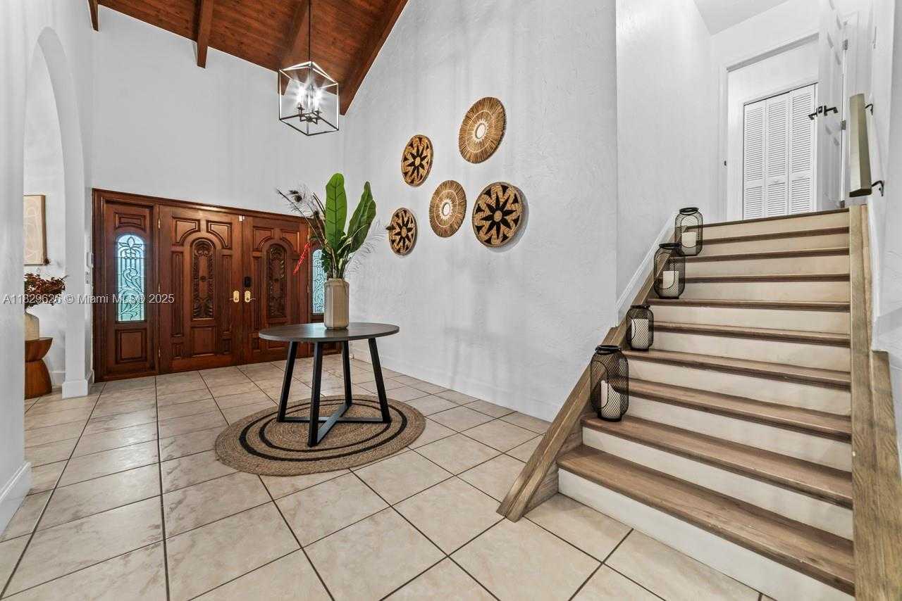 Small Image of 14875 SOUTH WEST 212TH ST, Miami Number 38
