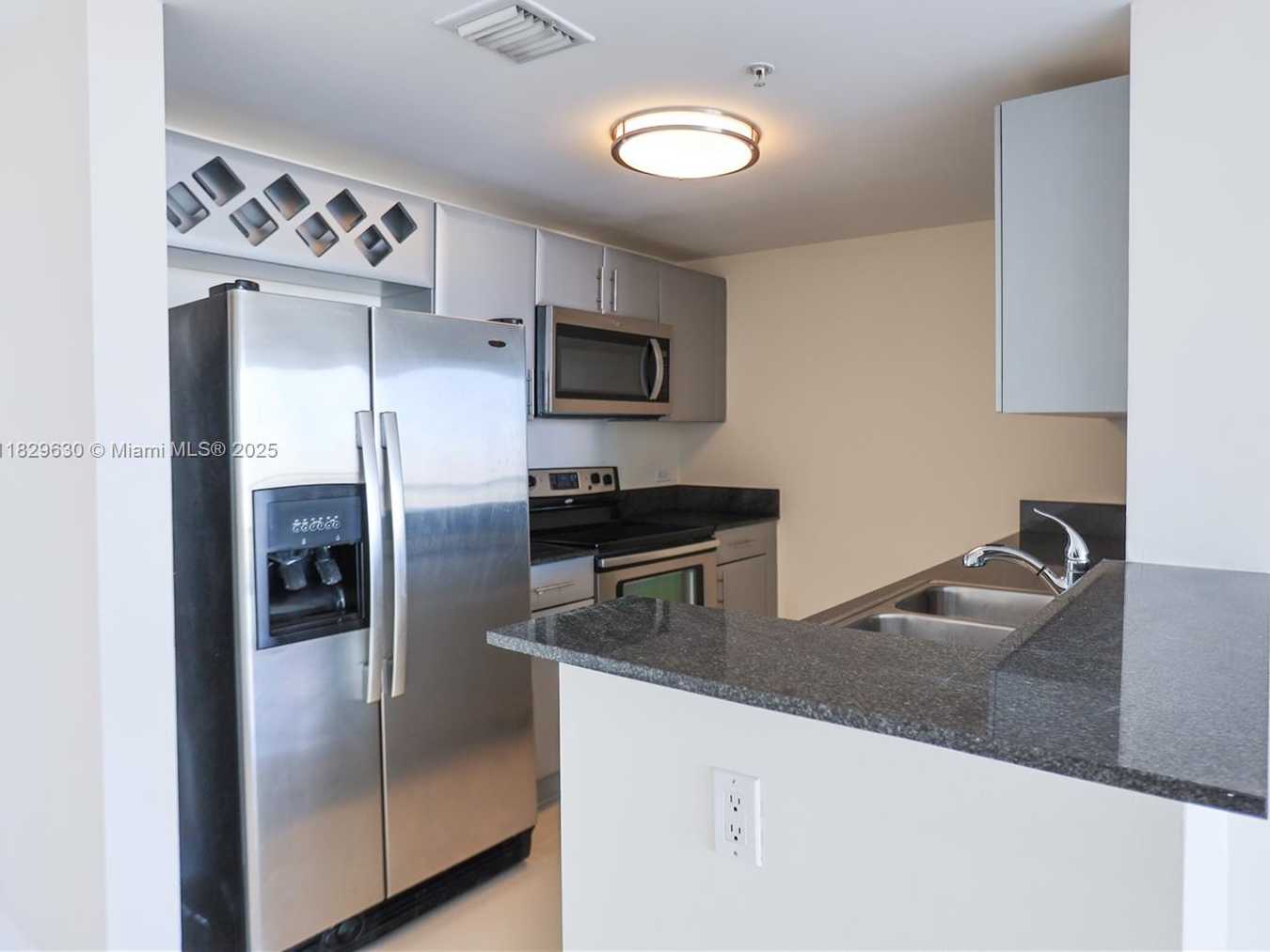 Small Image of 1861 NORTH WEST S RIVER DR #2209, Miami Number 13