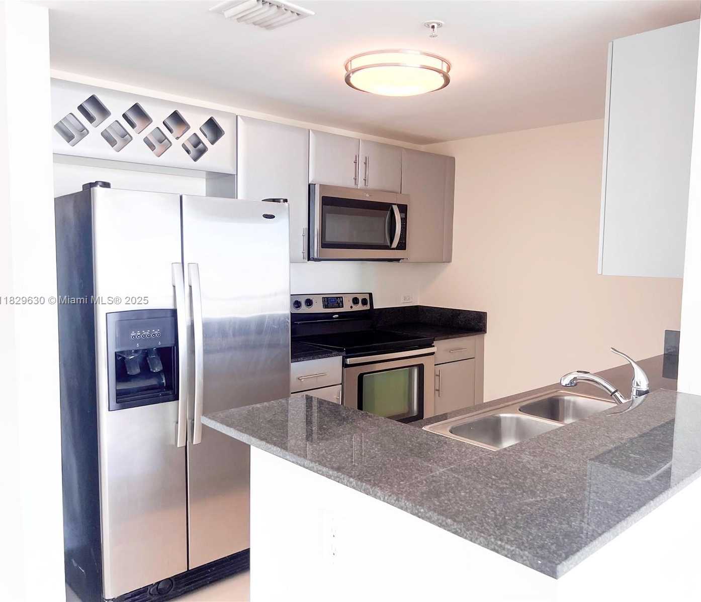 Small Image of 1861 NORTH WEST S RIVER DR #2209, Miami Number 7