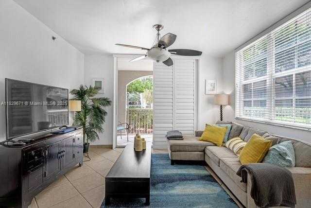 Small Image of 19877 EAST COUNTRY CLUB DR #3107, Aventura Number 2