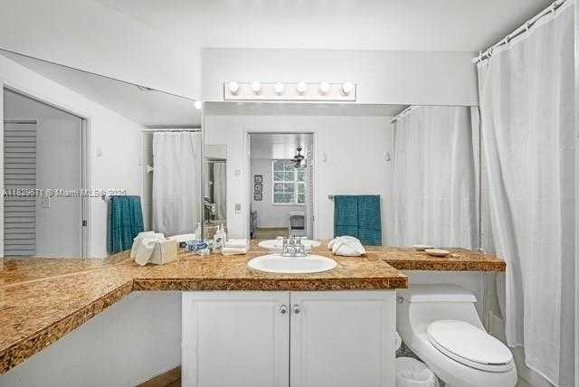 Small Image of 19877 EAST COUNTRY CLUB DR #3107, Aventura Number 7