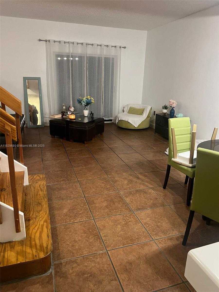 Small Image of 10010 Hammocks Blvd, Miami, FL 33196, USA Number 9