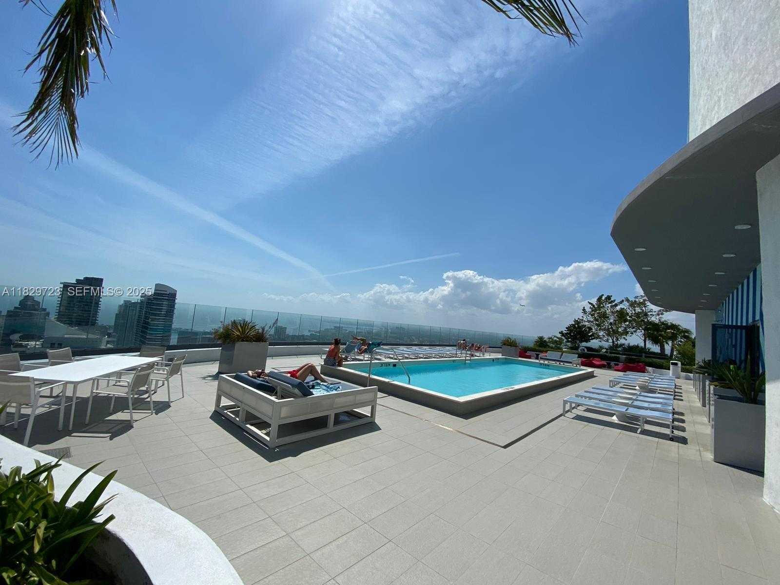 Small Image of 45 SOUTH WEST 9TH ST #1706, Miami Number 28