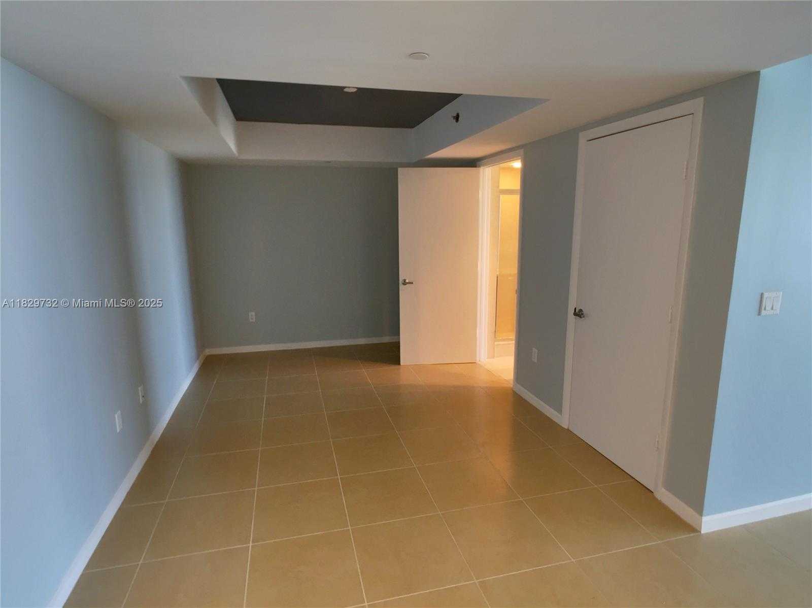 Small Image of 50 BISCAYNE BLVD #5104, Miami Number 10