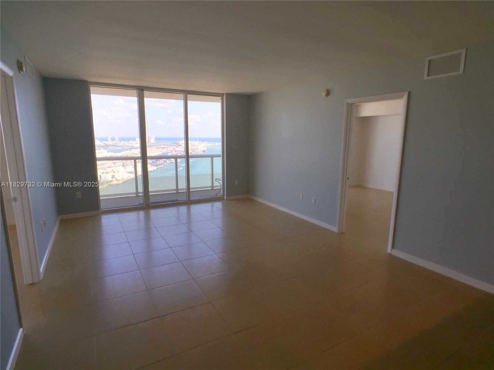 Small Image of 50 BISCAYNE BLVD #5104, Miami Number 12