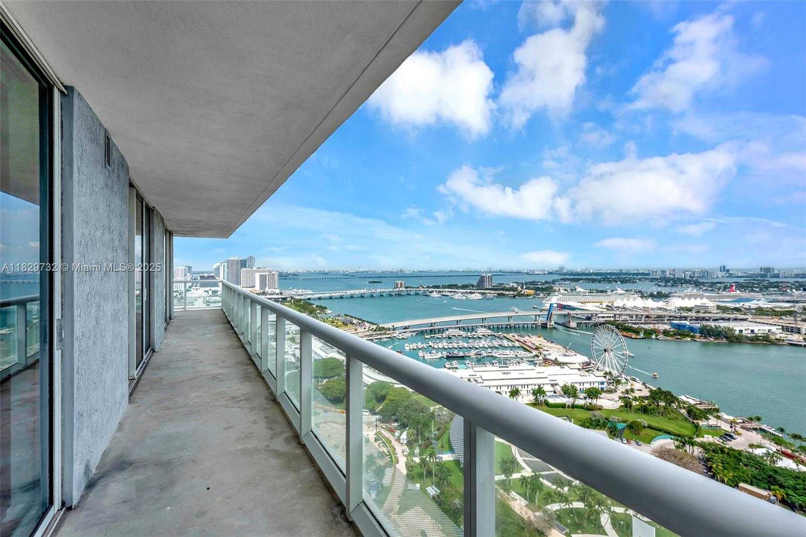 Small Image of 50 BISCAYNE BLVD #5104, Miami Number 13