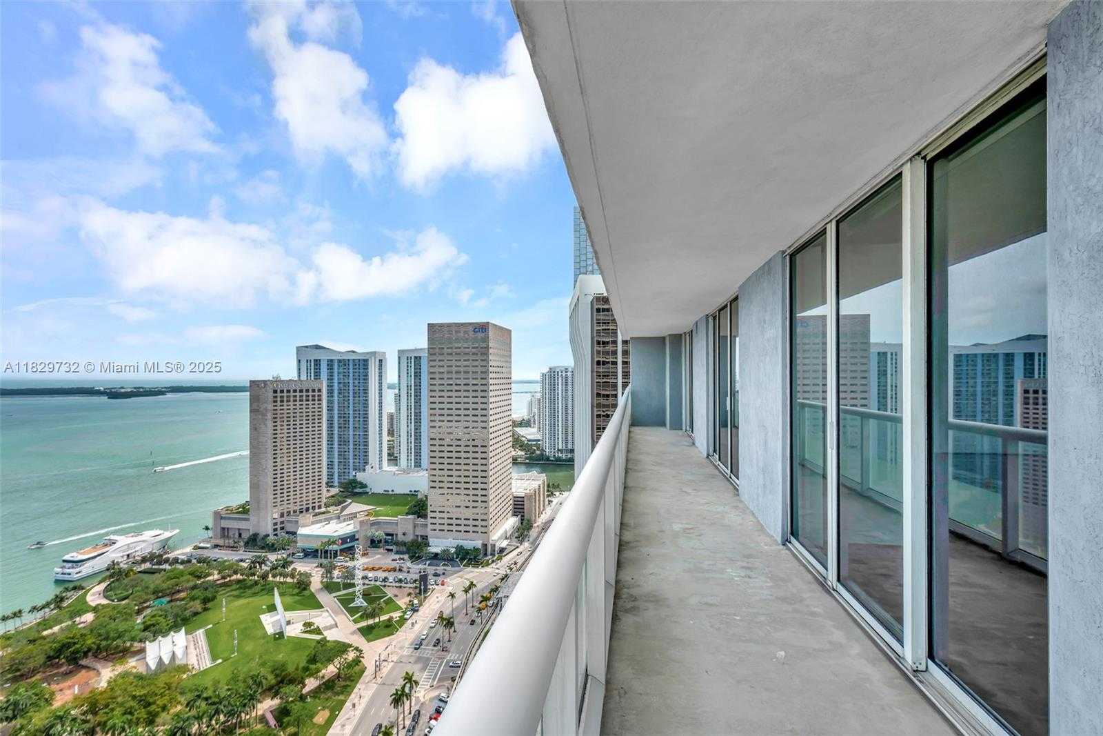 Small Image of 50 BISCAYNE BLVD #5104, Miami Number 15