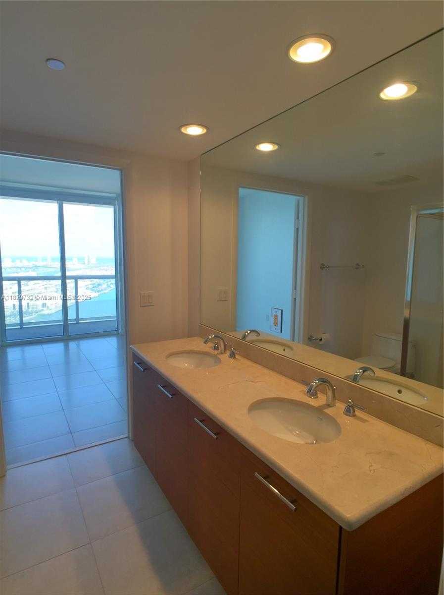 Small Image of 50 BISCAYNE BLVD #5104, Miami Number 28