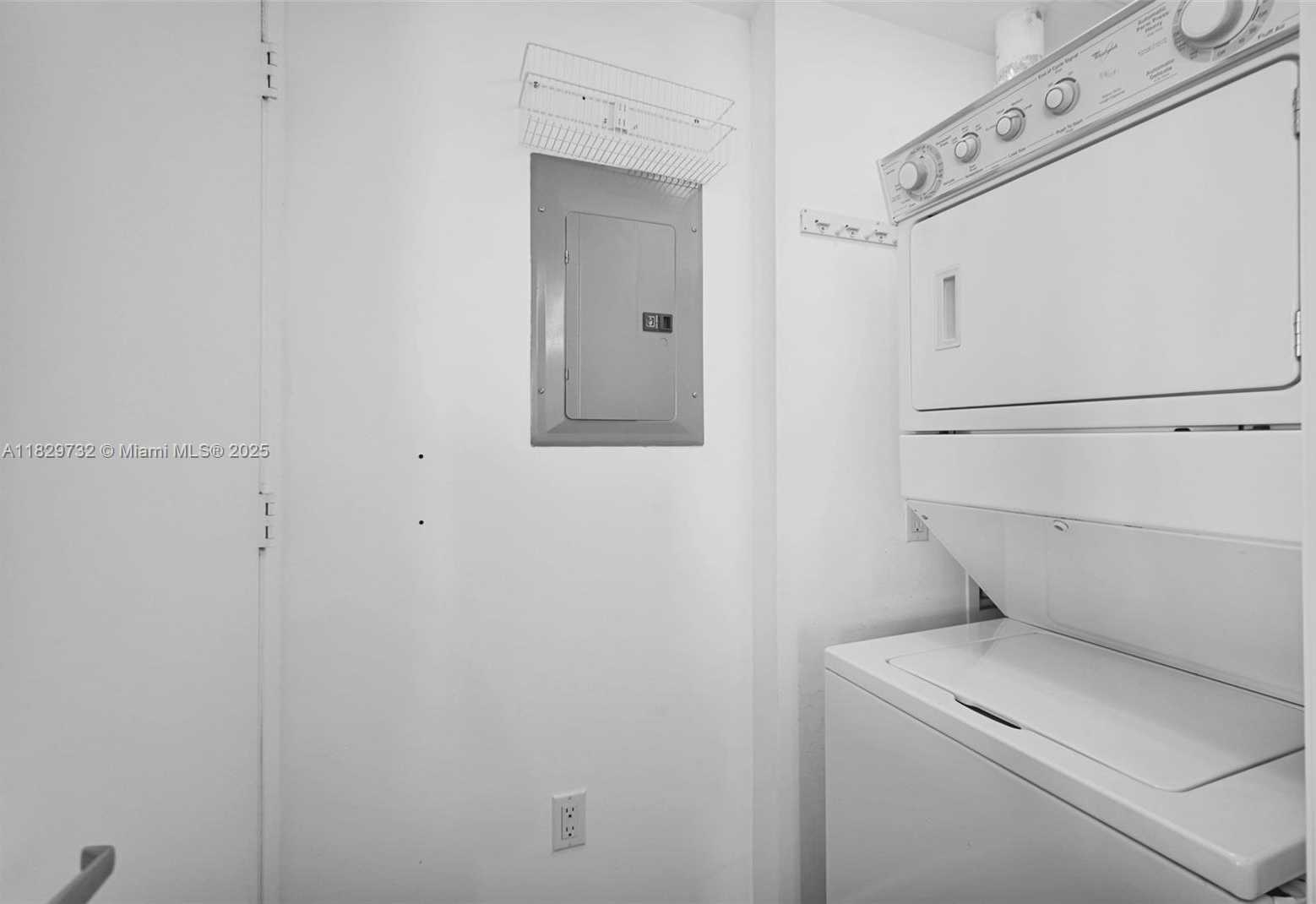 Small Image of 50 BISCAYNE BLVD #5104, Miami Number 29