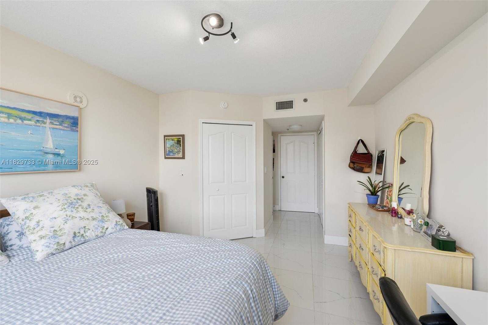 Small Image of 2665 SOUTH WEST 37TH AVE #612, Miami Number 19