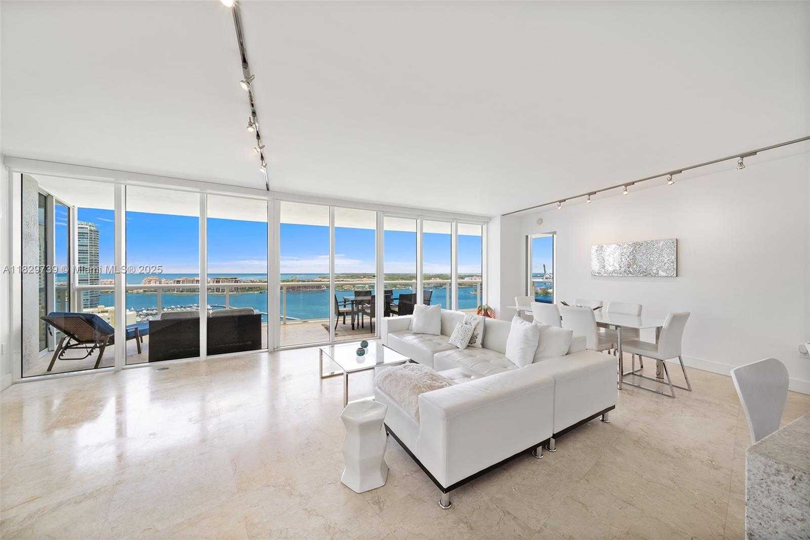 Small Image of 400 ALTON RD #2208, Miami Beach Number 2