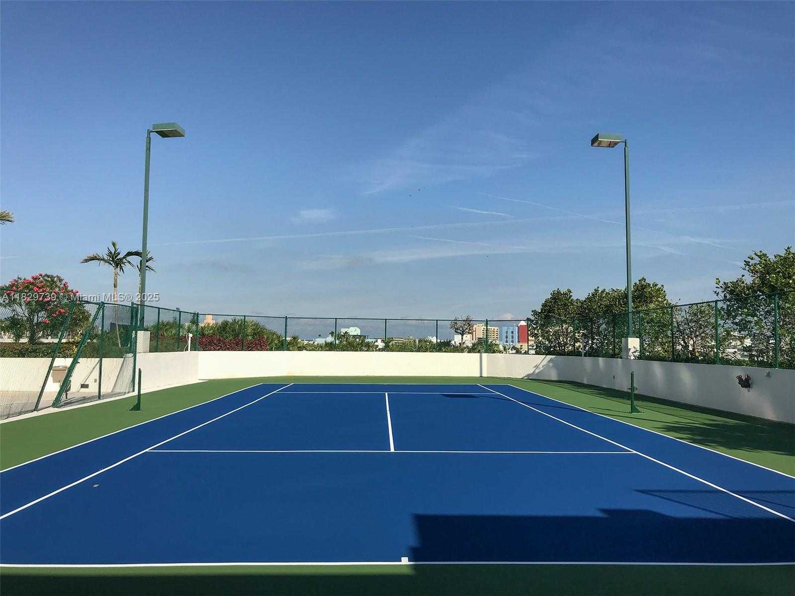 Small Image of 400 ALTON RD #2208, Miami Beach Number 22
