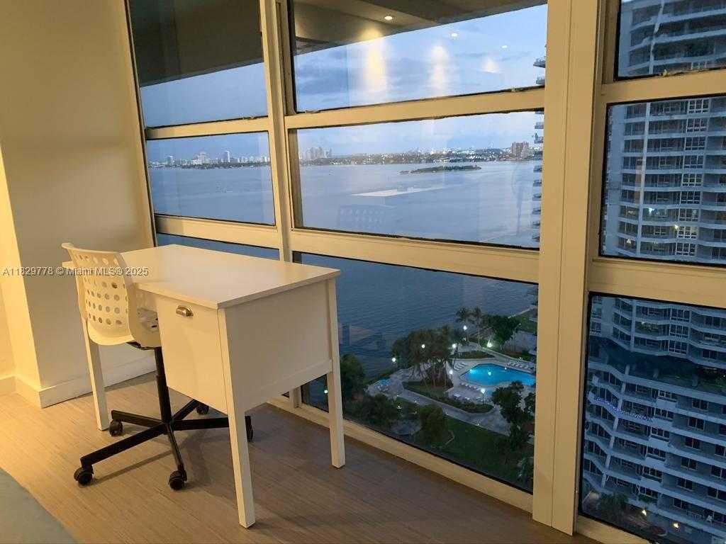Small Image of 600 NORTH EAST 36TH ST #PH3, Miami Number 17