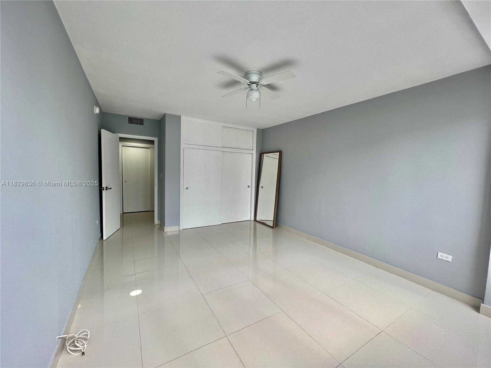 Small Image of 7545 EAST TREASURE DR #7K, North Bay Village Number 12