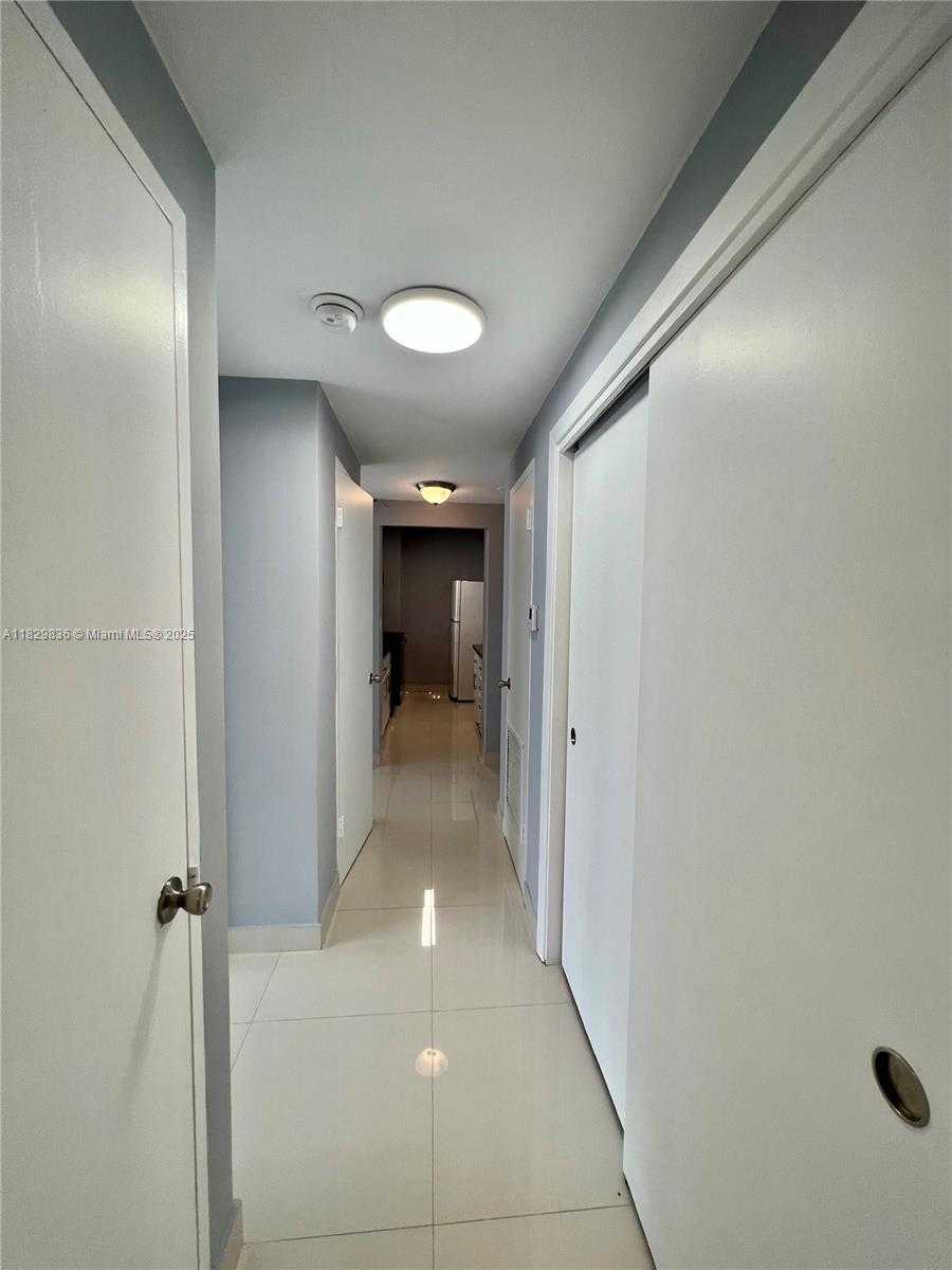Small Image of 7545 EAST TREASURE DR #7K, North Bay Village Number 14