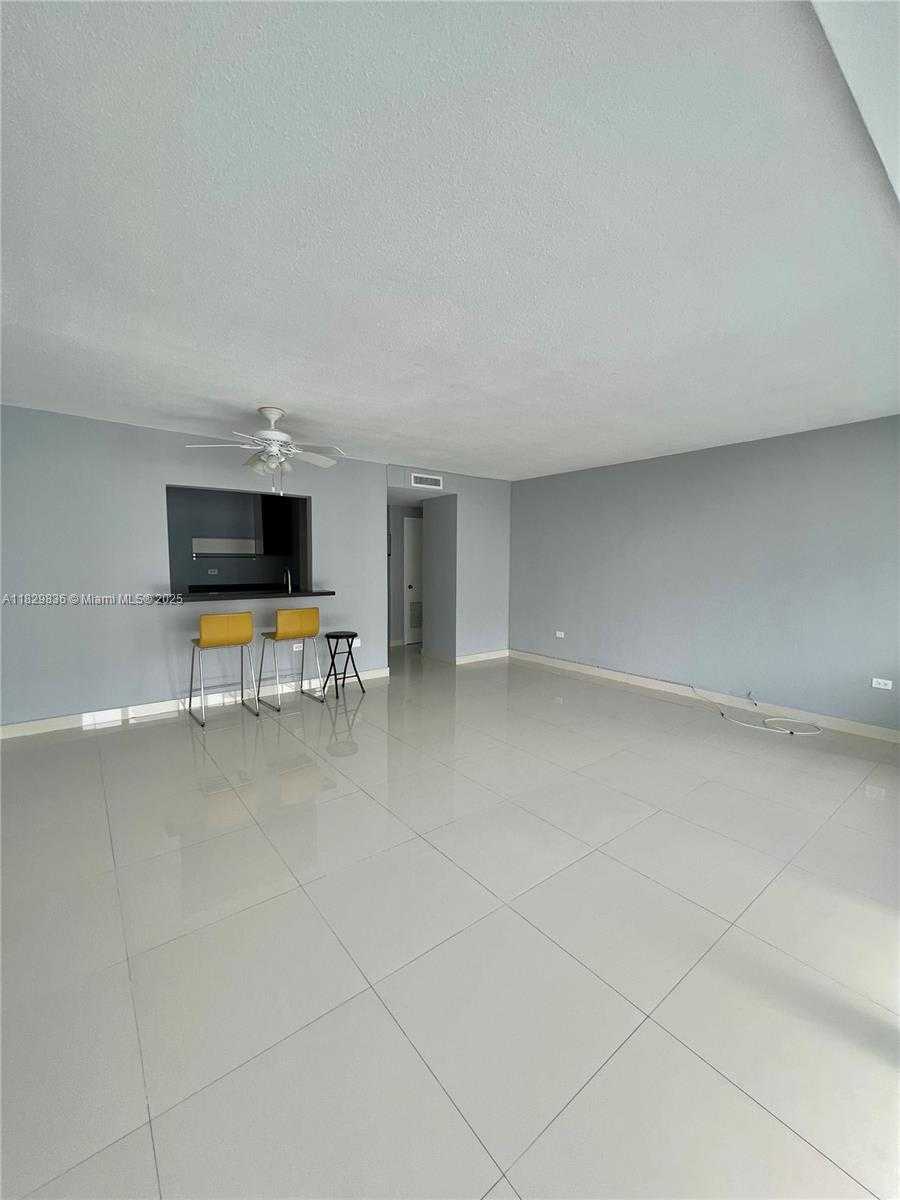 Small Image of 7545 EAST TREASURE DR #7K, North Bay Village Number 6