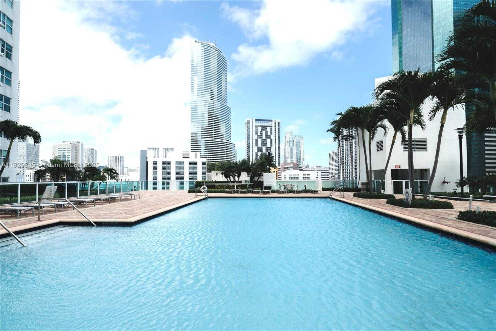 Small Image of 31 SOUTH EAST 5TH ST #4214, Miami Number 20