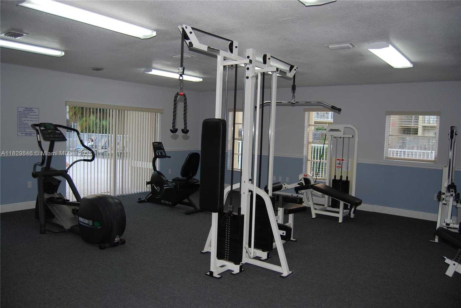 Small Image of 5201 GENEVA WAY #206, Doral Number 22