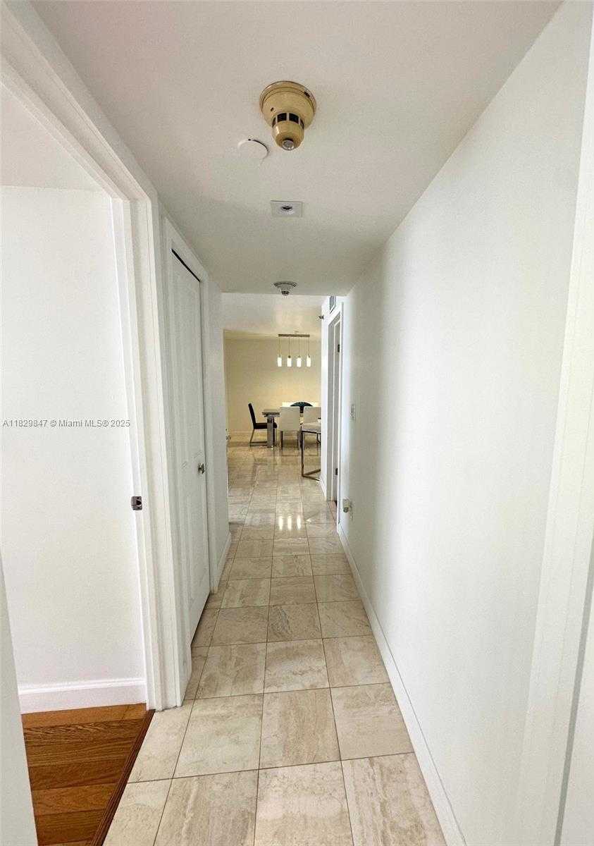 Small Image of 5757 COLLINS AVE #1003, Miami Beach Number 38