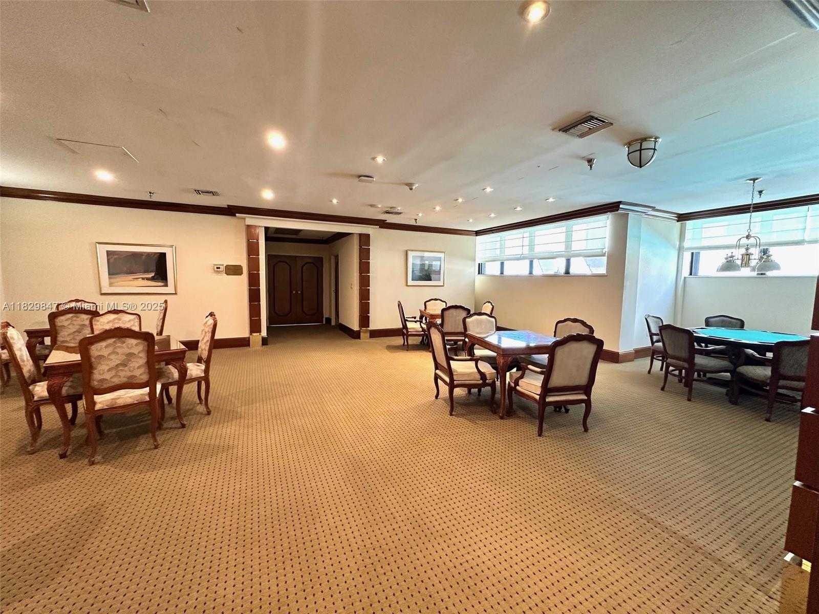 Small Image of 5757 COLLINS AVE #1003, Miami Beach Number 53