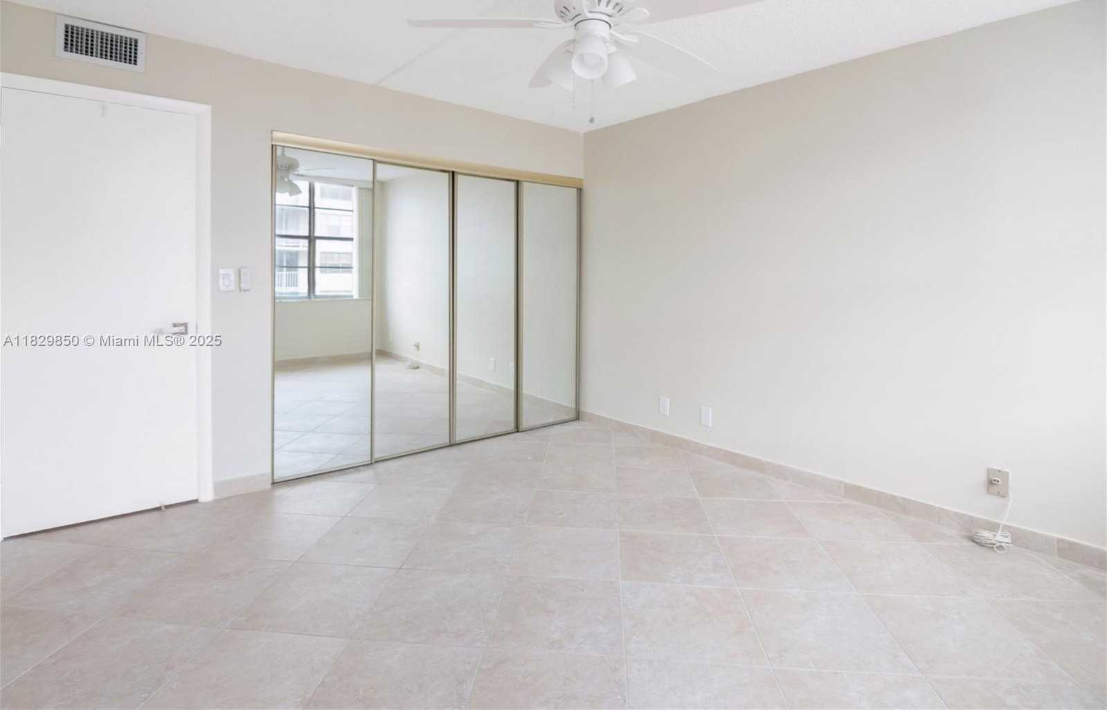 Small Image of 16740 NORTH EAST 9TH AVE #604, North Miami Beach Number 16