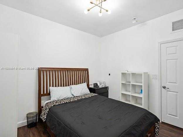 Small Image of 7042 NORTH WEST 103RD PATH, Doral Number 21