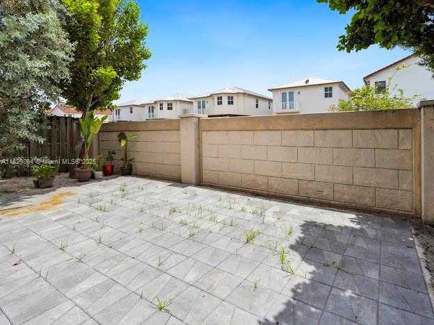 Small Image of 7042 NORTH WEST 103RD PATH, Doral Number 24