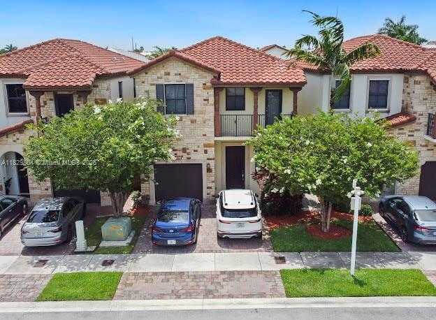 Small Image of 7042 NORTH WEST 103RD PATH, Doral Number 26