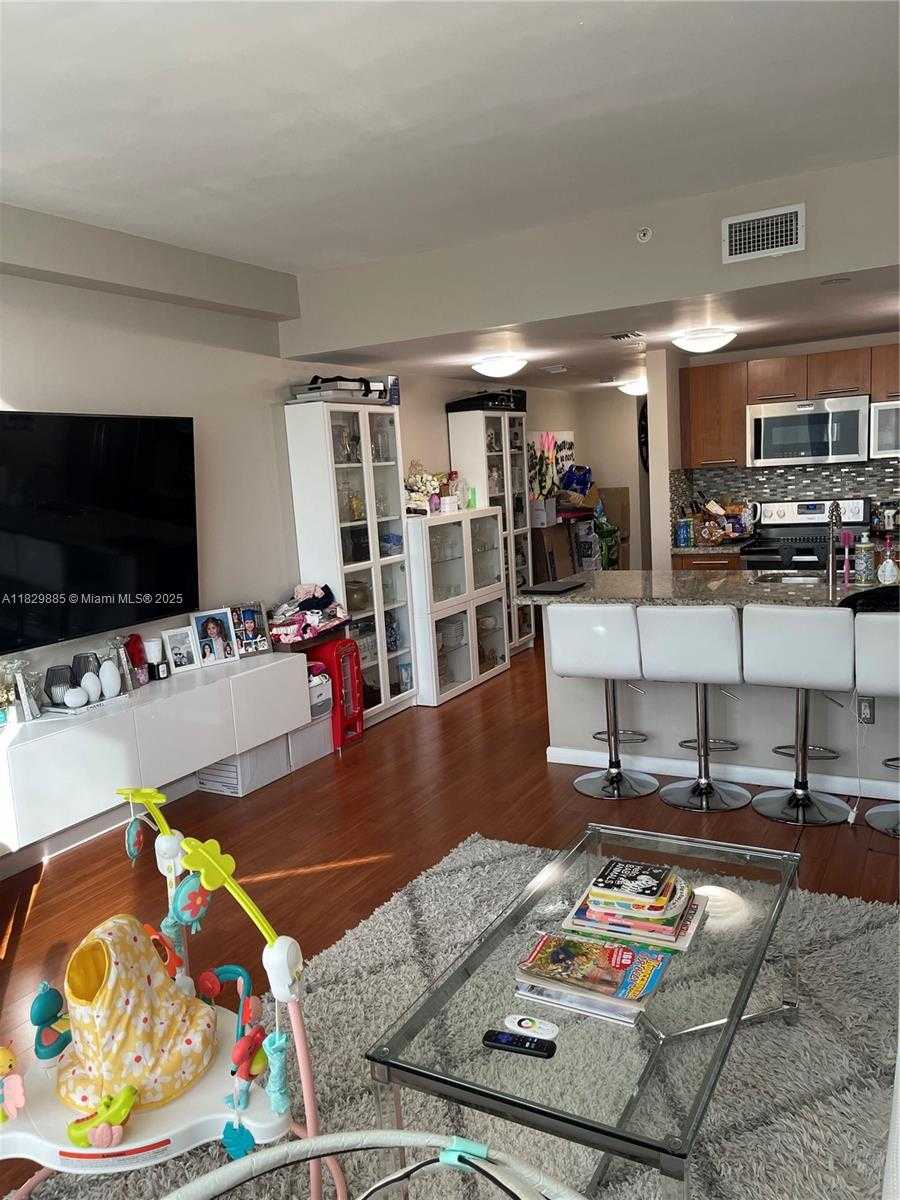 Small Image of 3000 NORTH EAST 188TH ST #706, Aventura Number 7