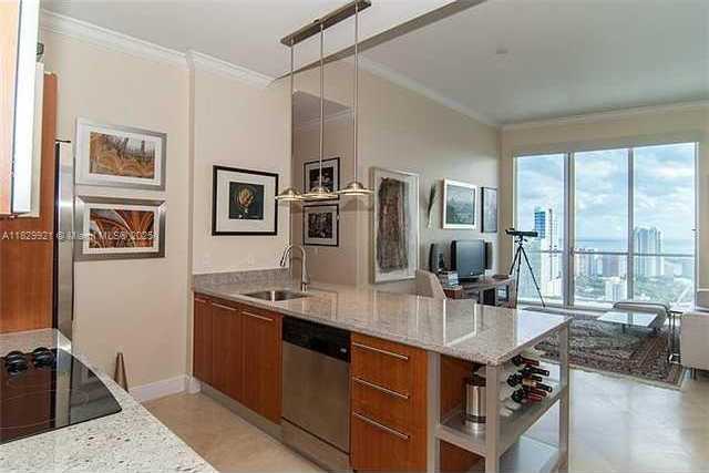 Small Image of 185 SOUTH WEST 7 ST #4404, Miami Number 4