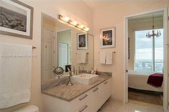 Small Image of 185 SOUTH WEST 7 ST #4404, Miami Number 8