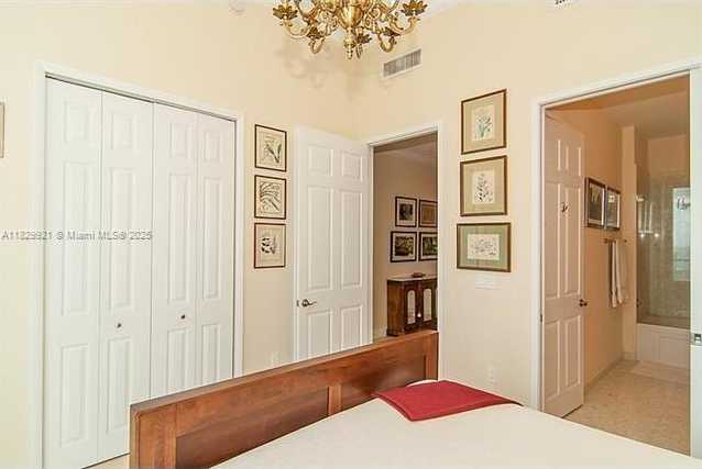Small Image of 185 SOUTH WEST 7 ST #4404, Miami Number 9