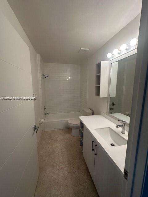 Small Image of 11027 SOUTH WEST 152ND CT #11027, Miami Number 4