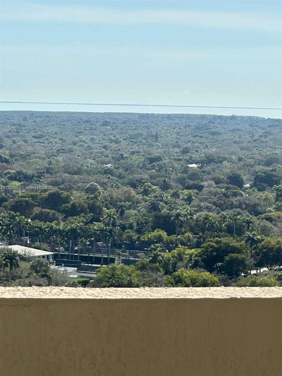 Small Image of 9066 SOUTH WEST 73RD CT #2201, Miami Number 5