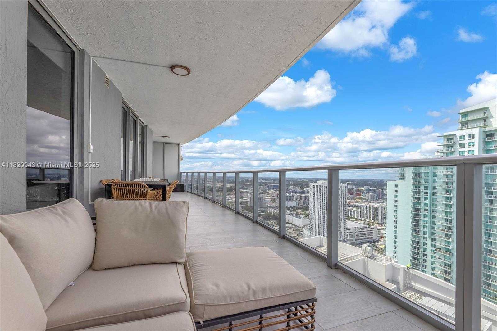 Small Image of 488 NORTH EAST 18TH ST #4311, Miami Number 33