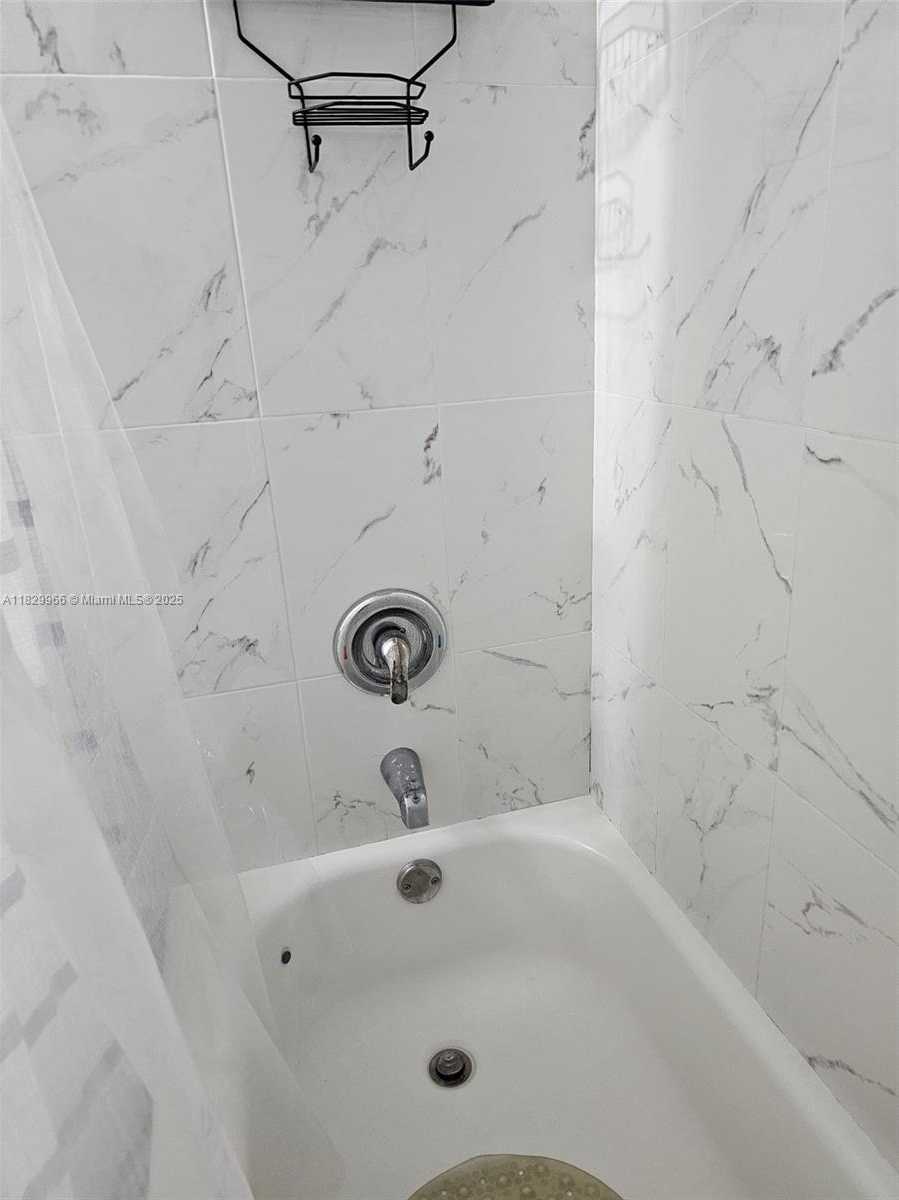 Small Image of 6685 WEST 26TH CT #202-8, Hialeah Number 9
