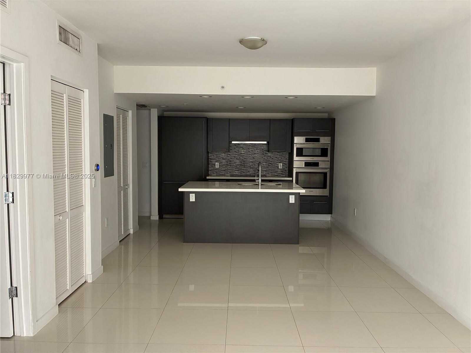 Small Image of 7661 NORTH WEST 107TH AVE #202, Doral Number 9
