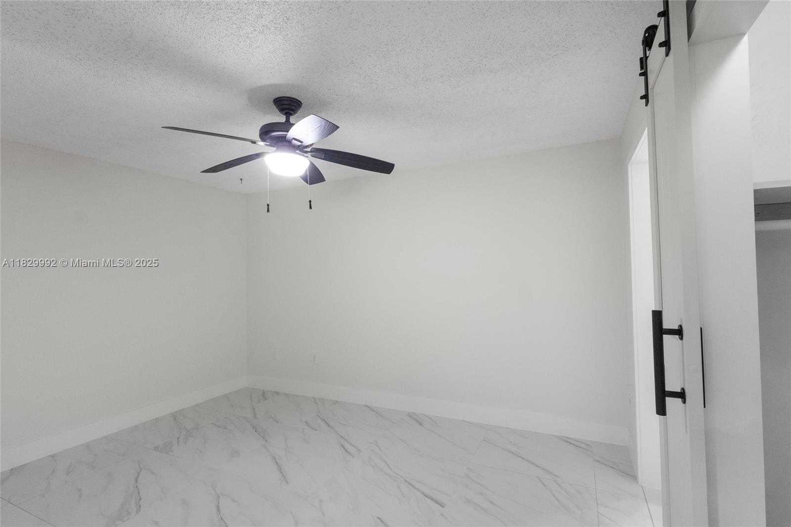 Small Image of 2515 WEST 65TH ST, Hialeah Number 12