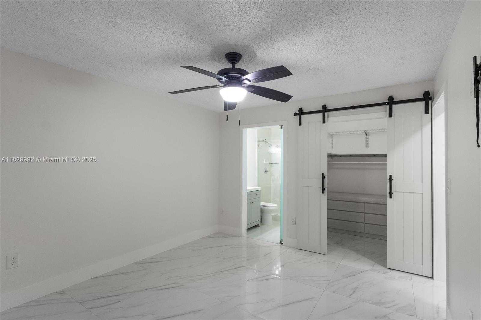 Small Image of 2515 WEST 65TH ST, Hialeah Number 13