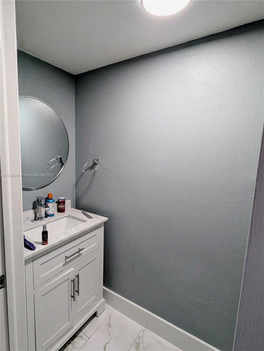 Small Image of 8360 NORTH WEST 103RD ST #207E, Hialeah Gardens Number 10
