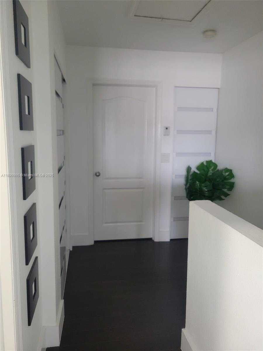 Small Image of 8360 NORTH WEST 103RD ST #207E, Hialeah Gardens Number 15