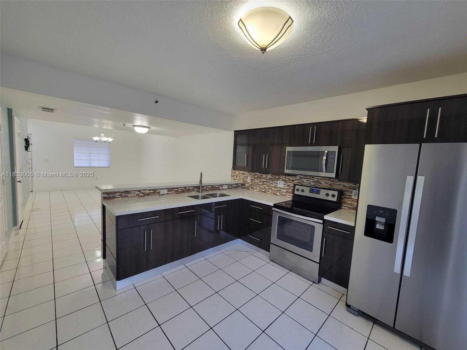 Small Image of 8360 NORTH WEST 103RD ST #207E, Hialeah Gardens Number 6