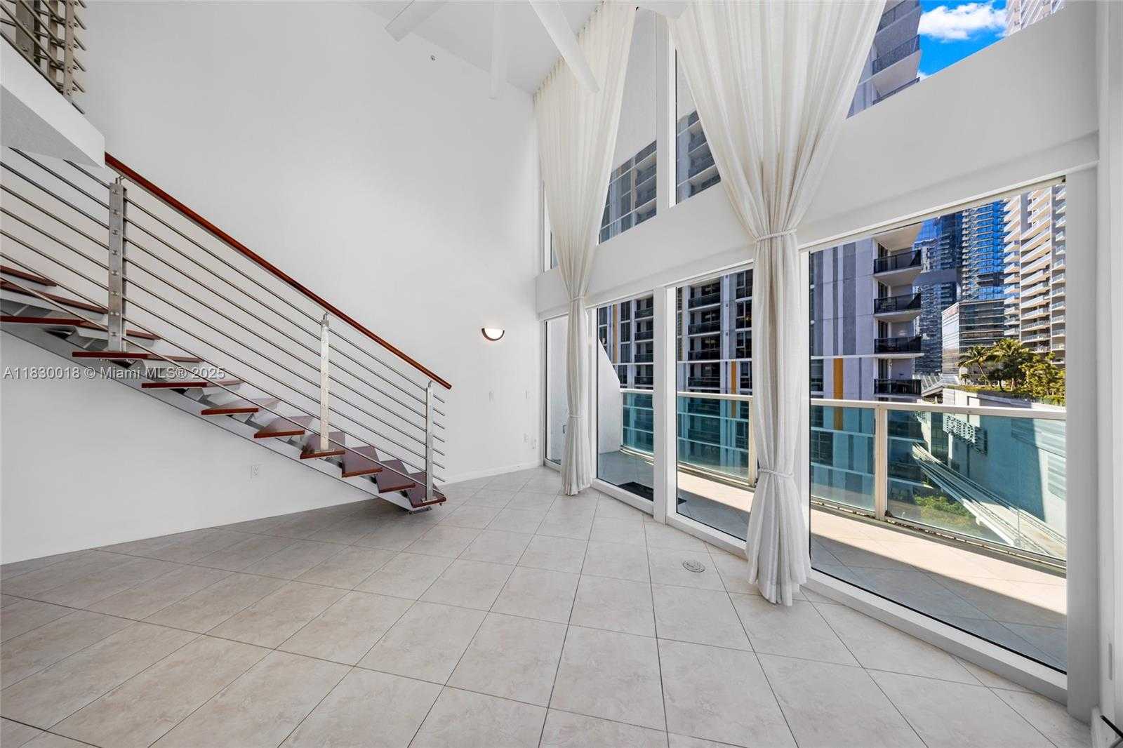 Small Image of 41 SOUTH EAST 5TH ST #816, Miami Number 10