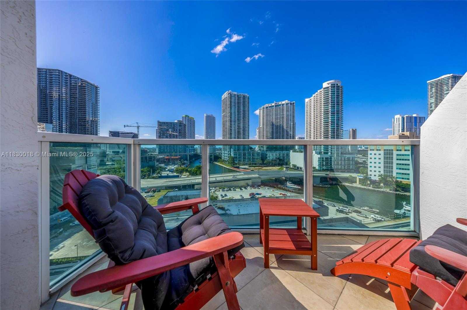 Small Image of 41 SOUTH EAST 5TH ST #816, Miami Number 26